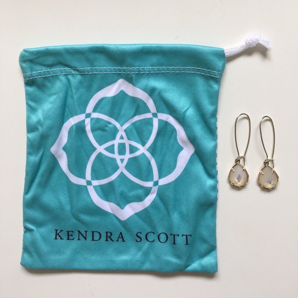 Kendra scott earrings